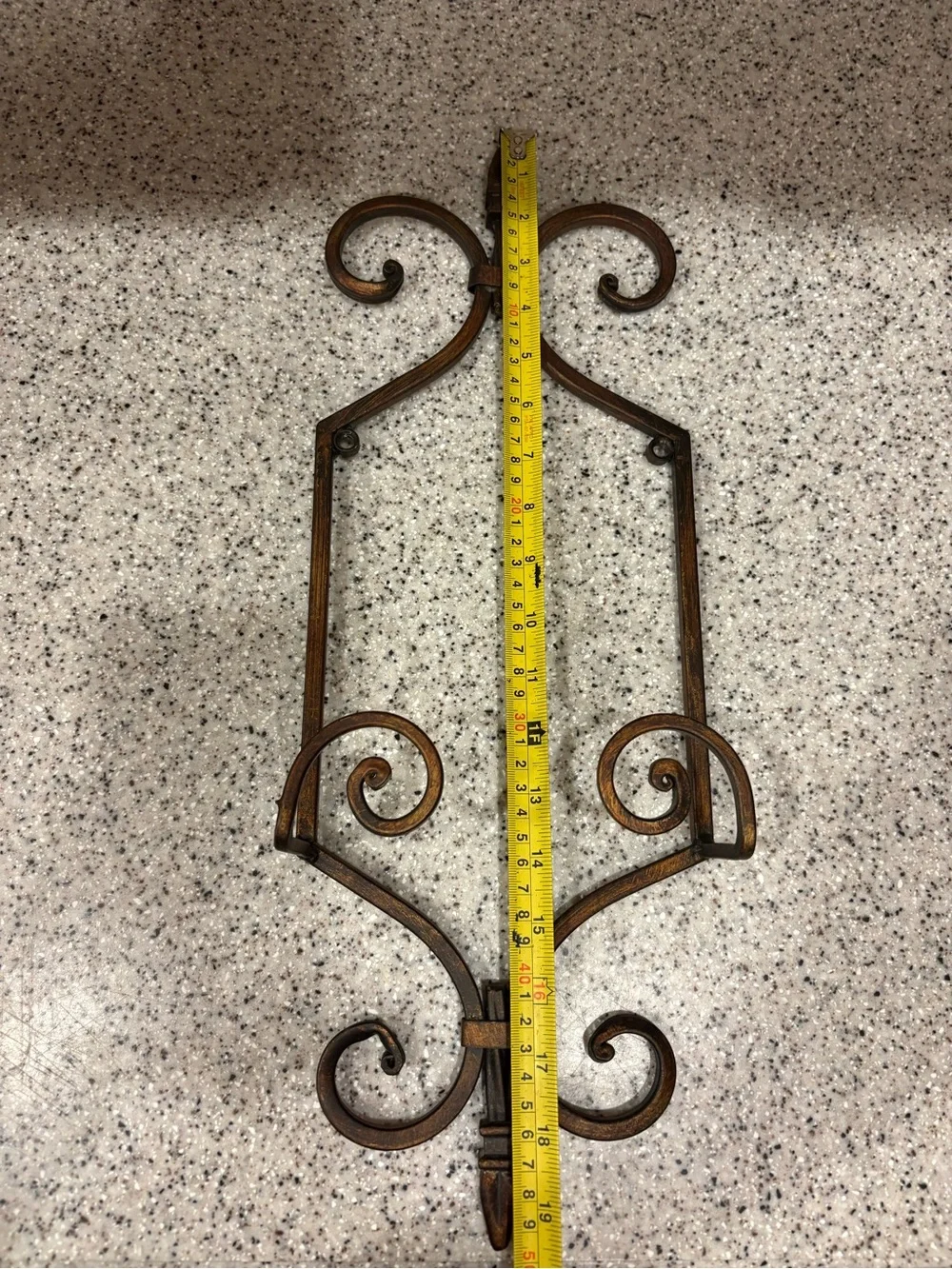 Ornate Traditional Brown Metal Hanging Plate Hanger Vertical Large